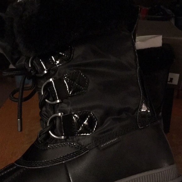 NWB Khombu Black-Water-Proof-Mid-Calf-Boots - Picture 5 of 8